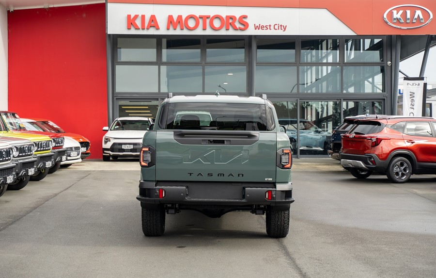 2025 Kia Tasman 4