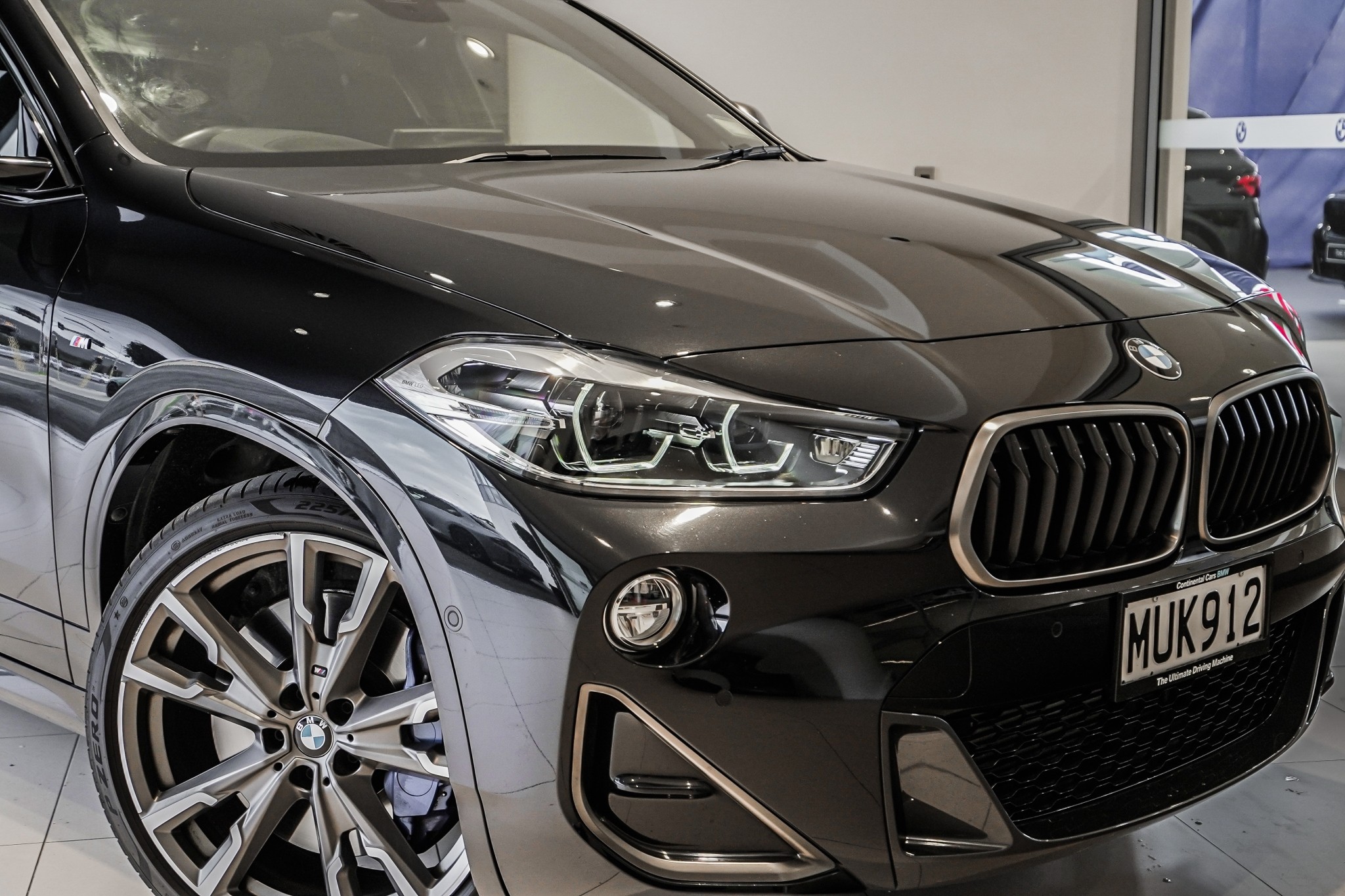 BMW X2 M35i M Performance