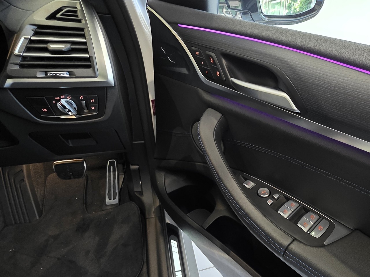 BMW iX3 M Sport Impressive