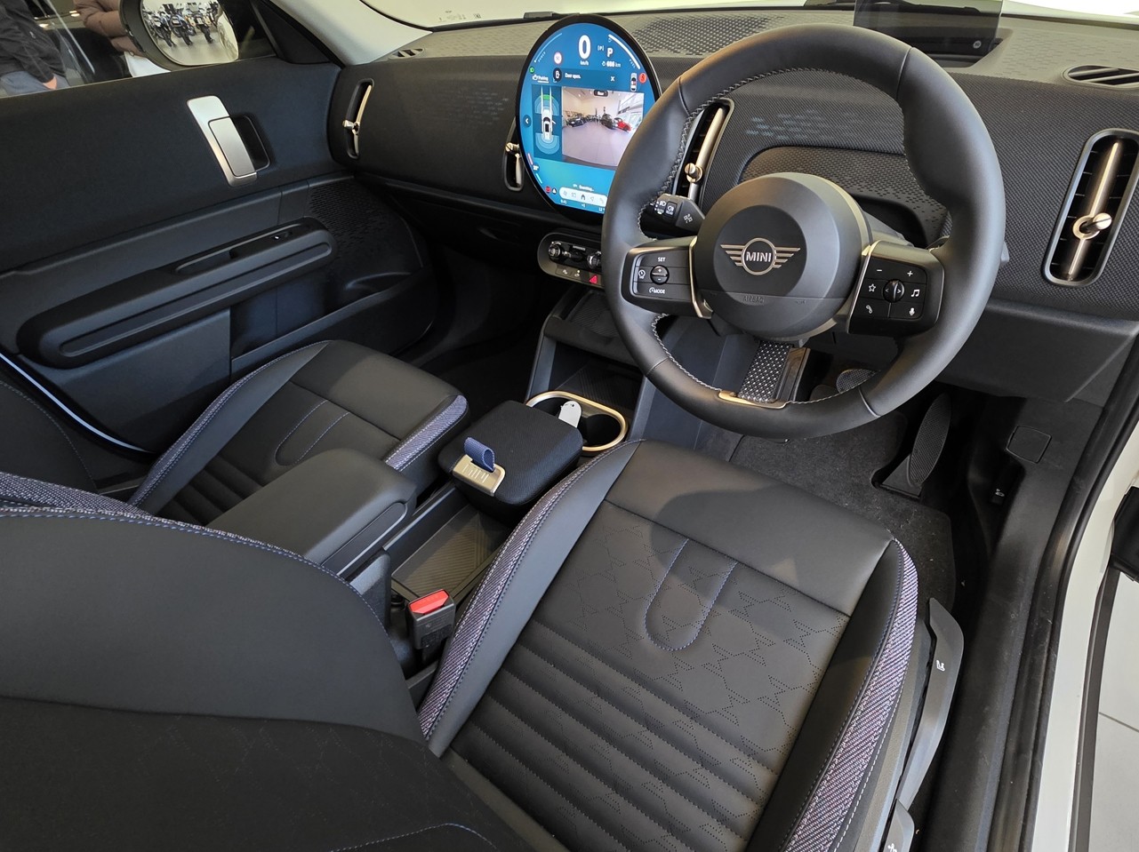 MINI Countryman C Core