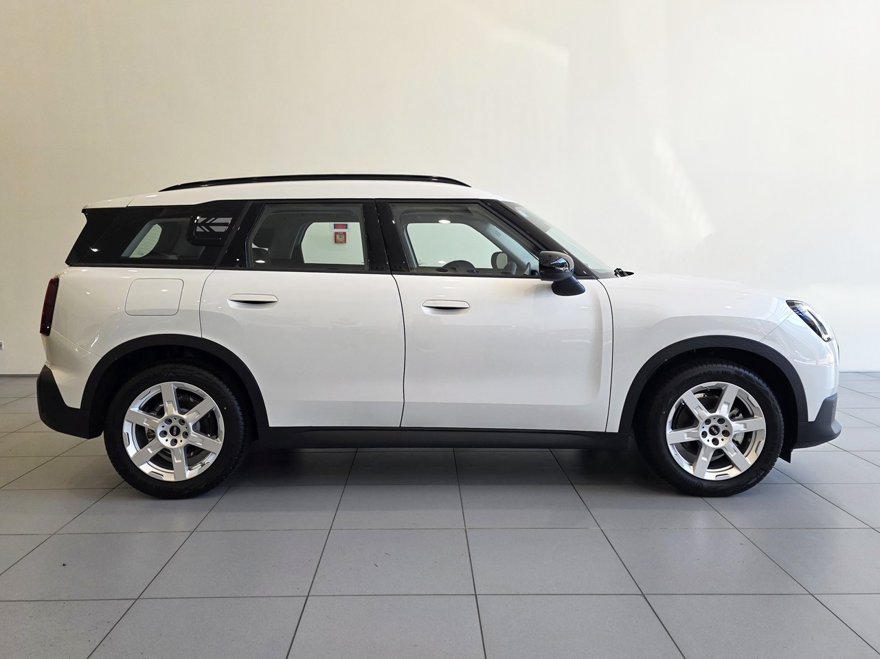 MINI Countryman C Core