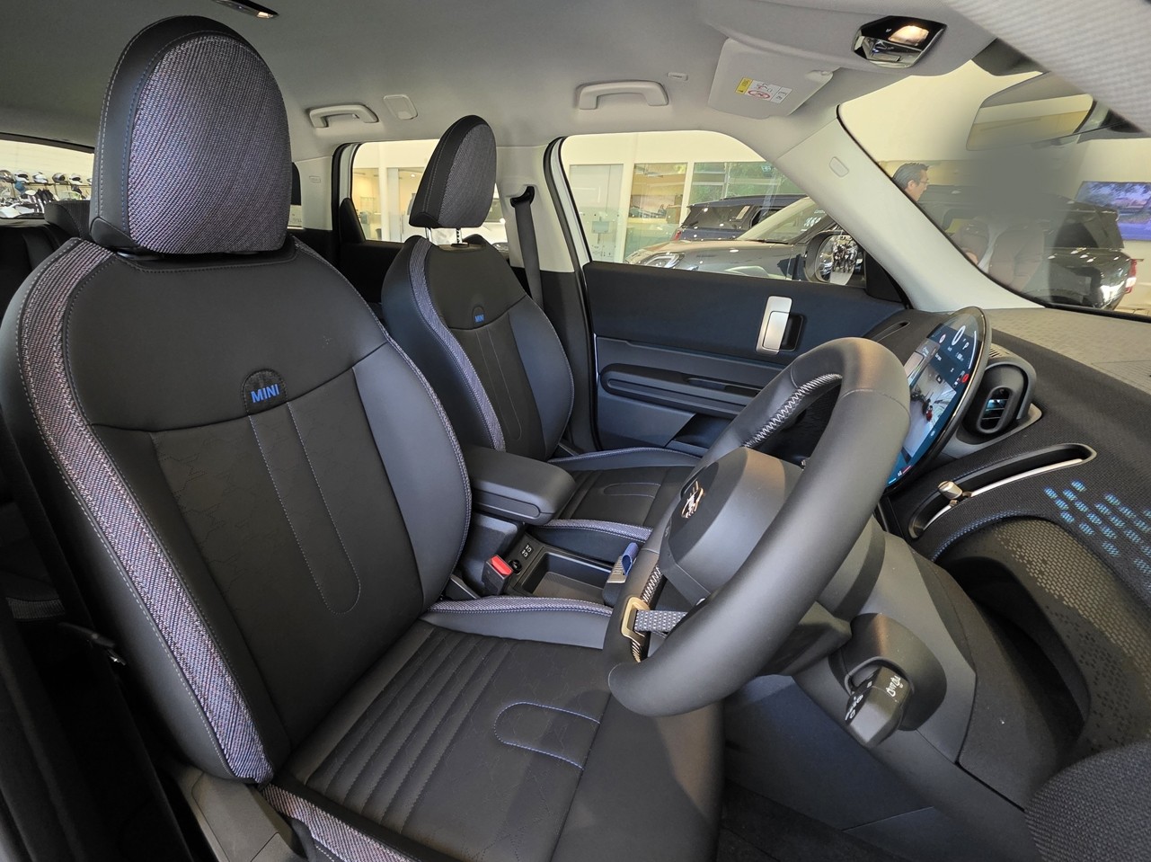 MINI Countryman C Core