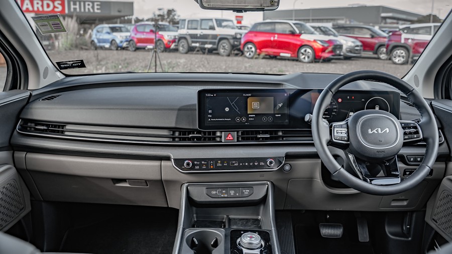2025 Kia Carnival 10