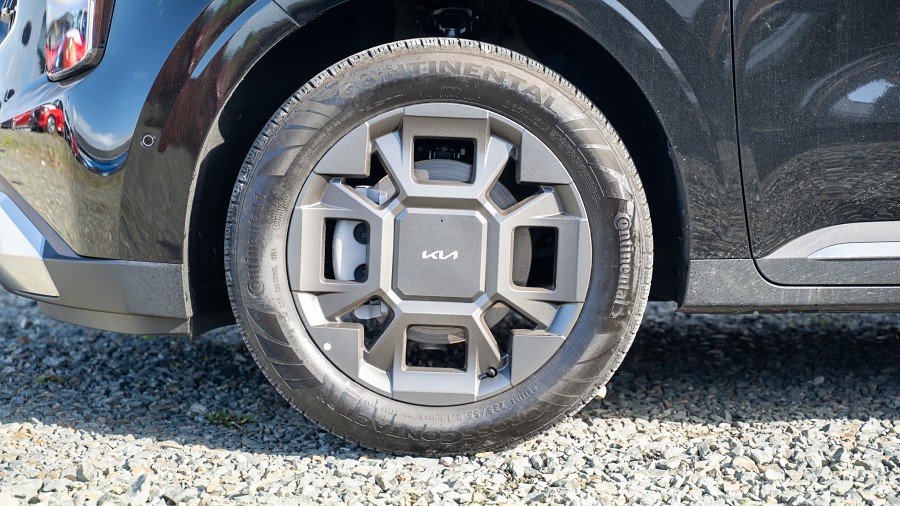 2025 Kia Carnival 6