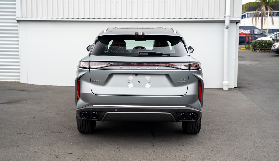 2025 OMODA 9 4