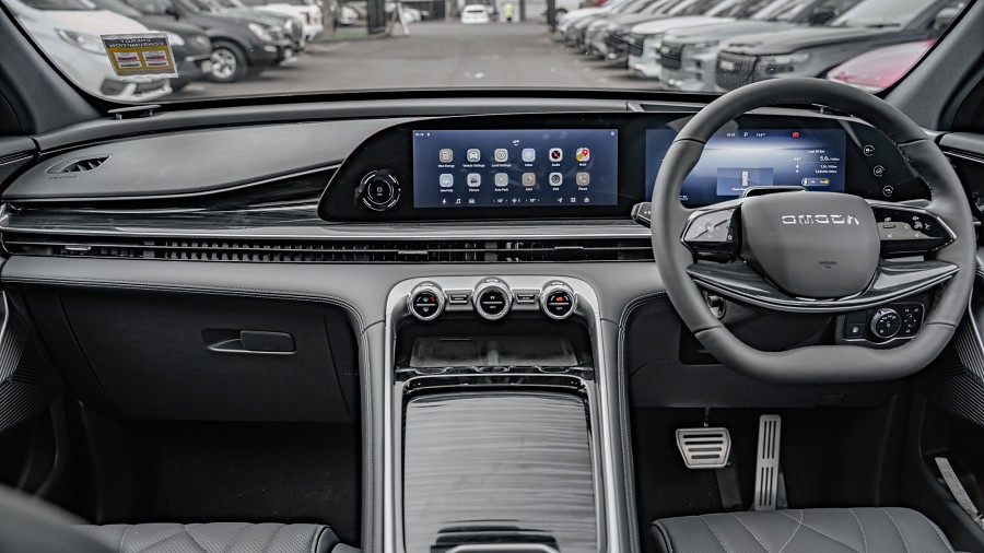 2025 OMODA 9 10