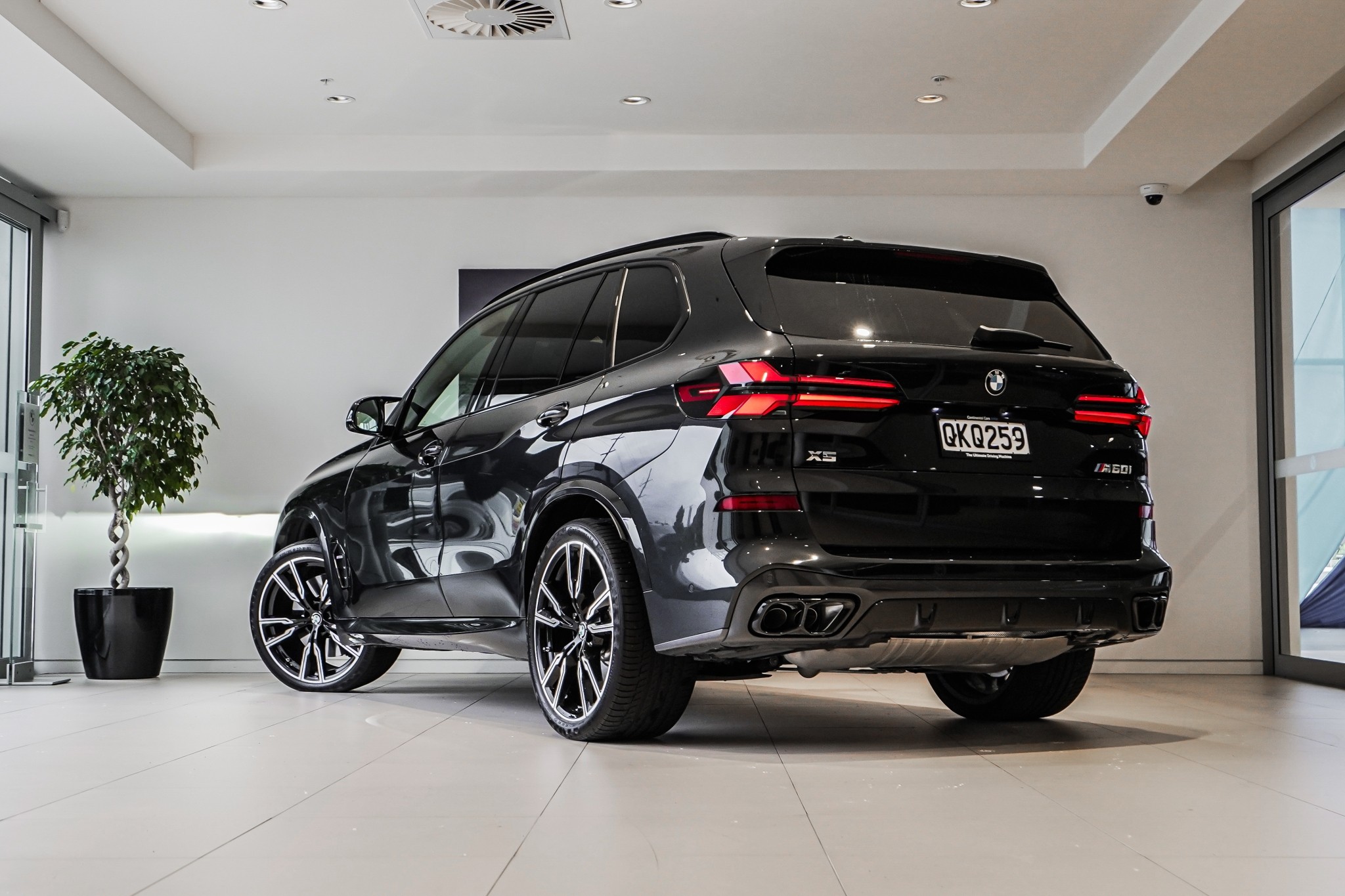 BMW X5 M60I Innovations & Executive