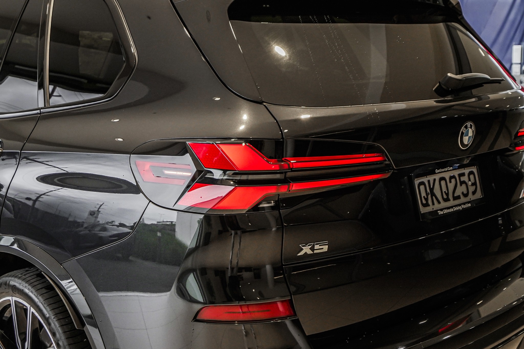 BMW X5 M60I Innovations & Executive