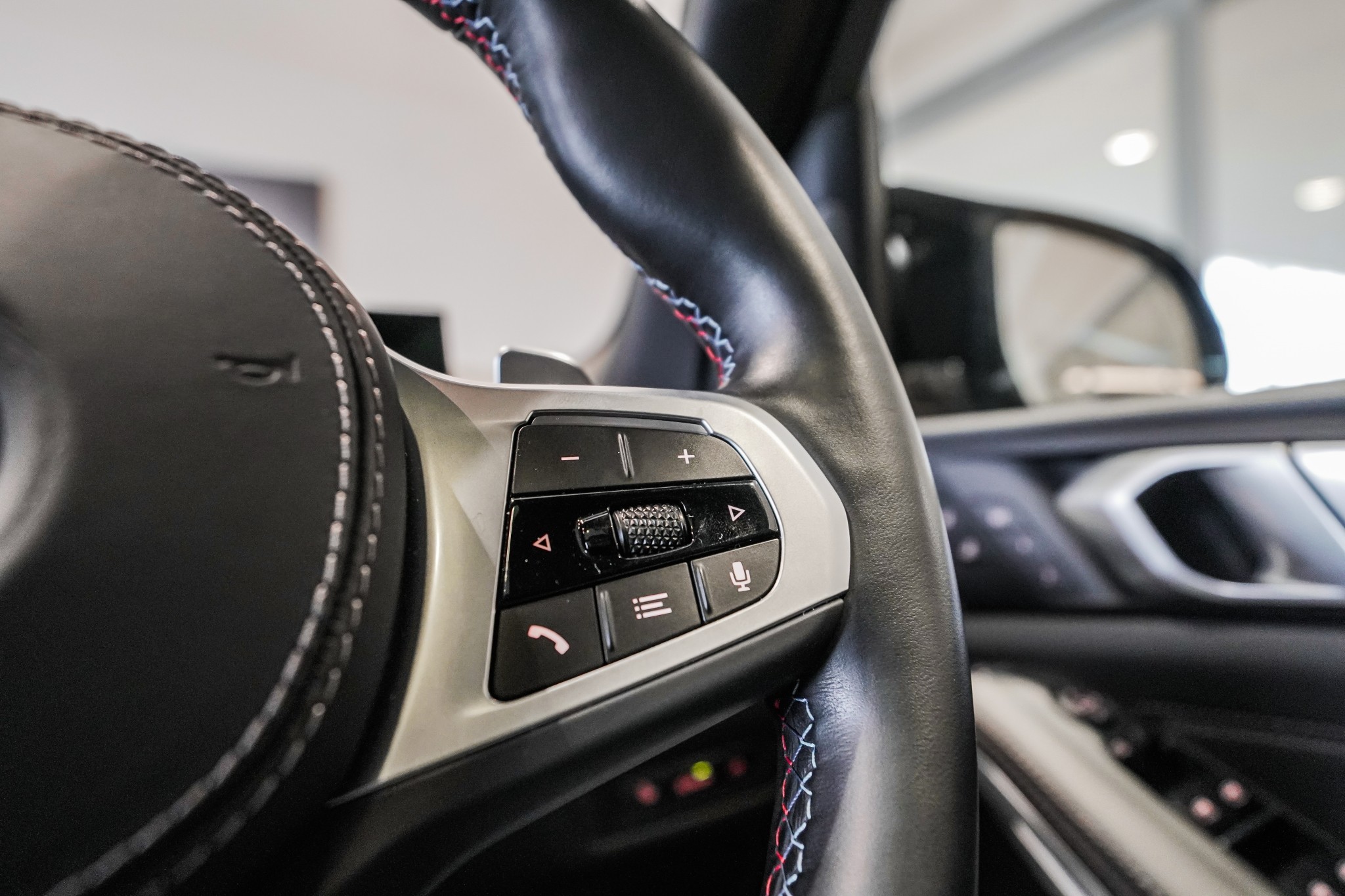 BMW X5 M60I Innovations & Executive