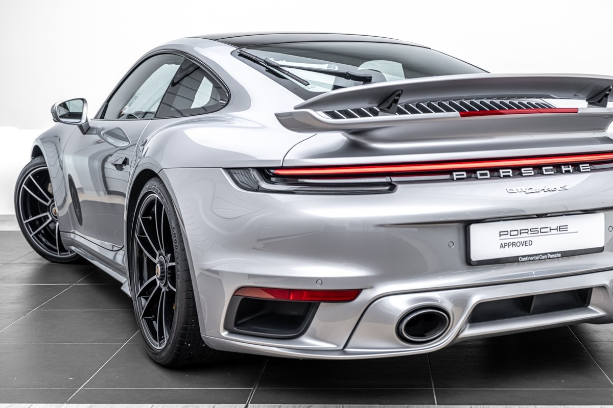 Porsche 911 Turbo S Coupe (992)