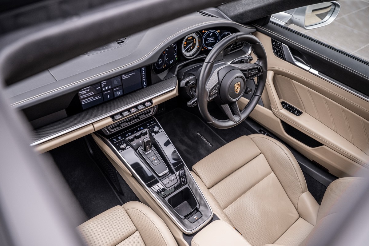 Porsche 911 Turbo S Coupe (992)