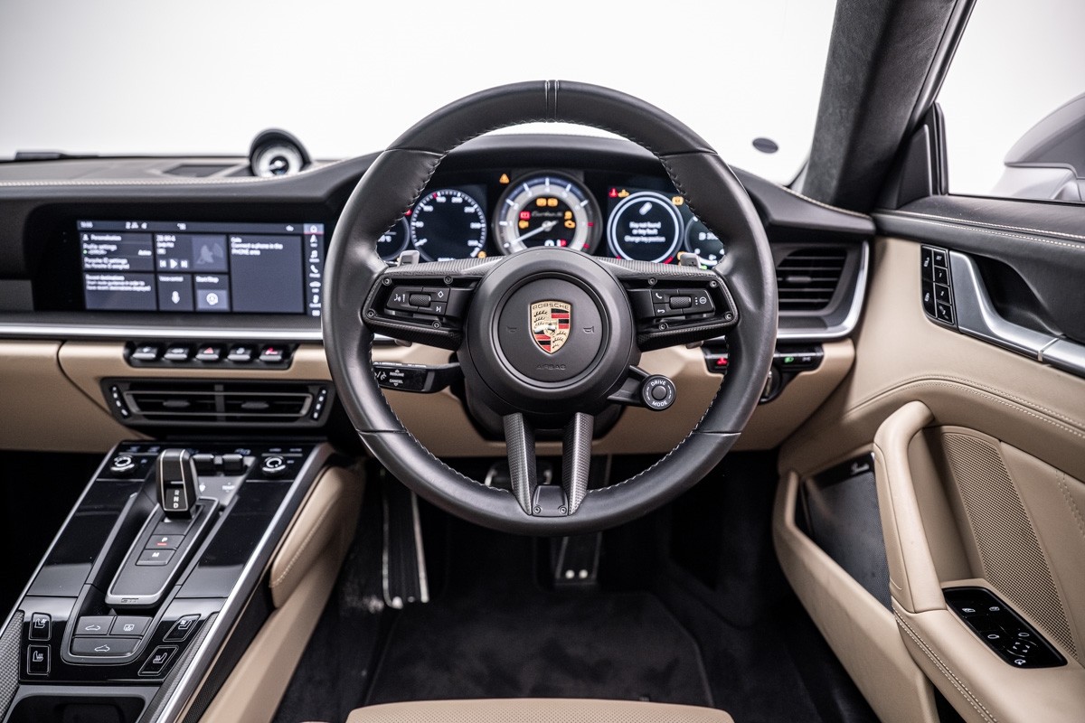 Porsche 911 Turbo S Coupe (992)