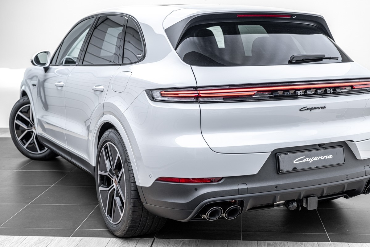 Porsche Cayenne E-HYBRID