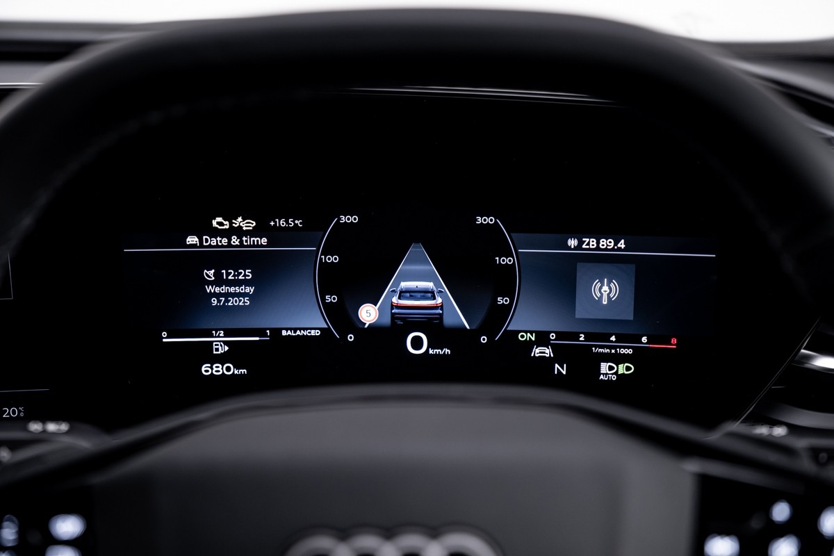 Audi Q5 SUV TFSI quattro S Tronic 150kW