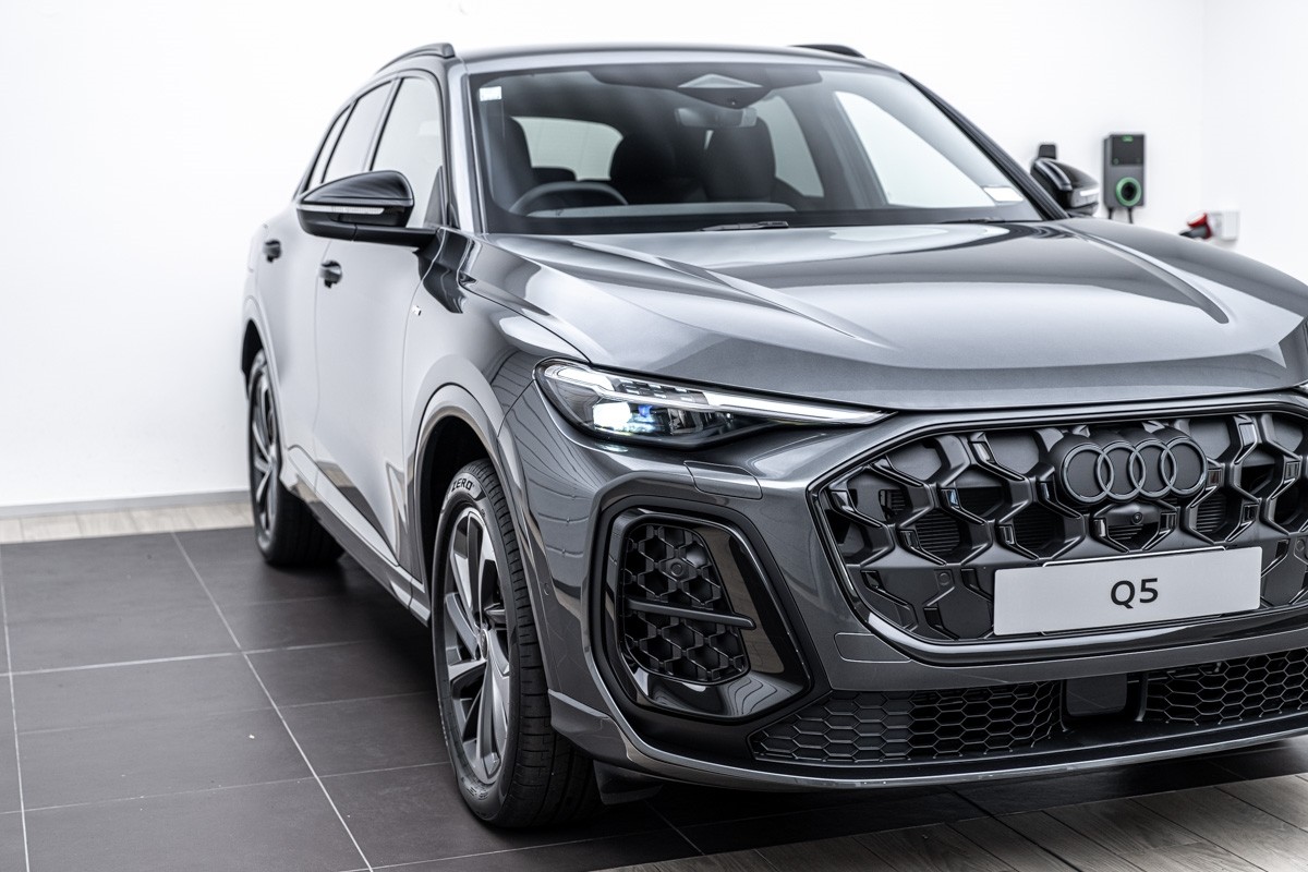 Audi Q5 SUV TFSI quattro S Tronic 150kW