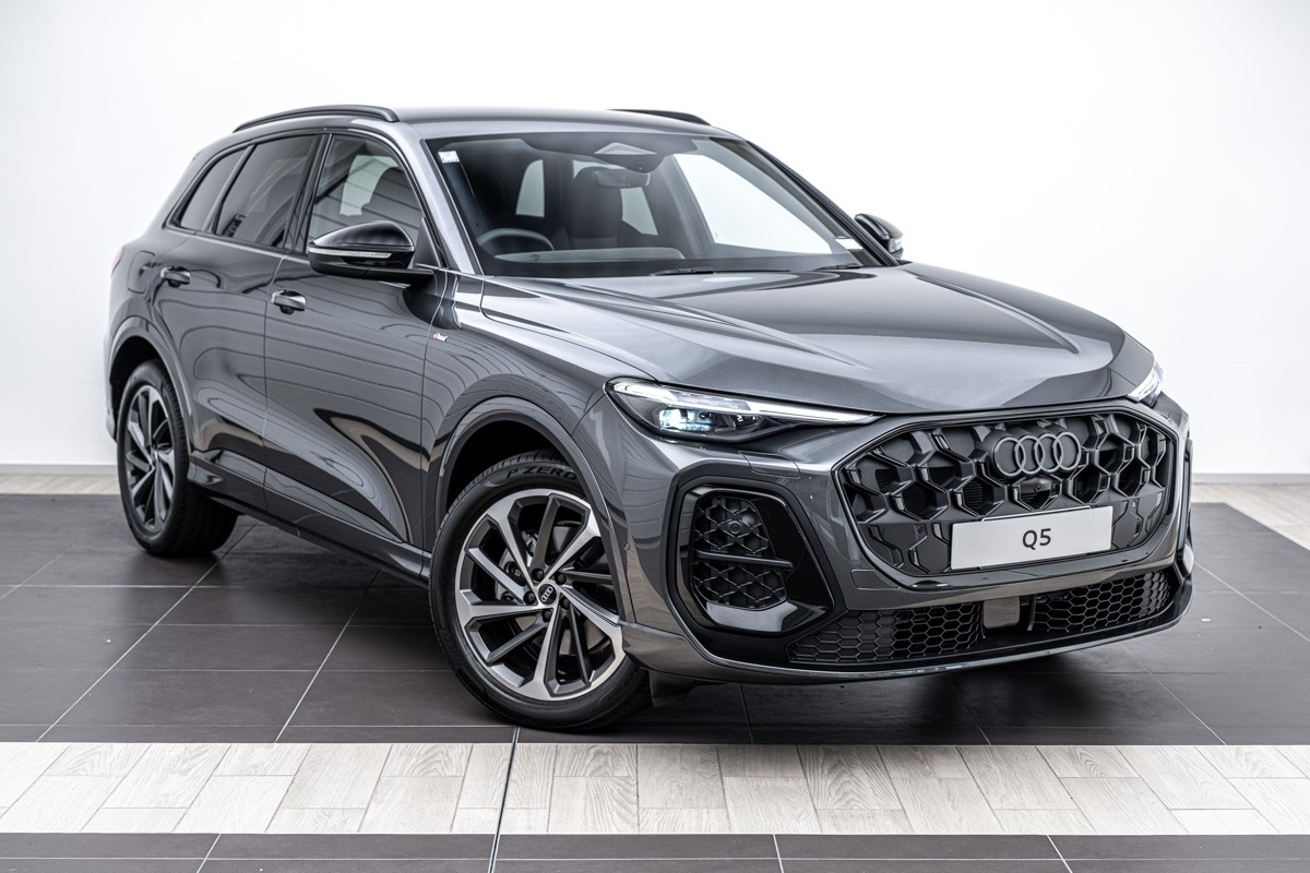 Audi Q5 SUV TFSI quattro S Tronic 150kW