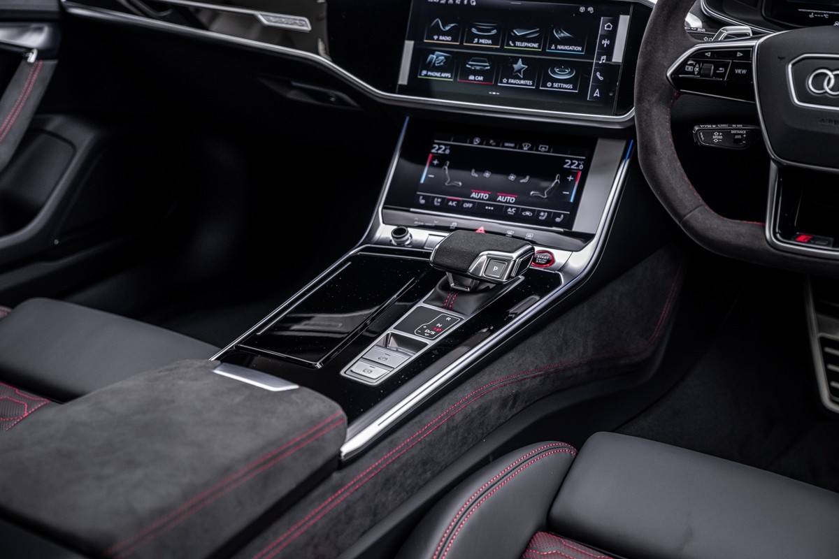 Audi RS6 AVANT PERFORMANCE TFSI