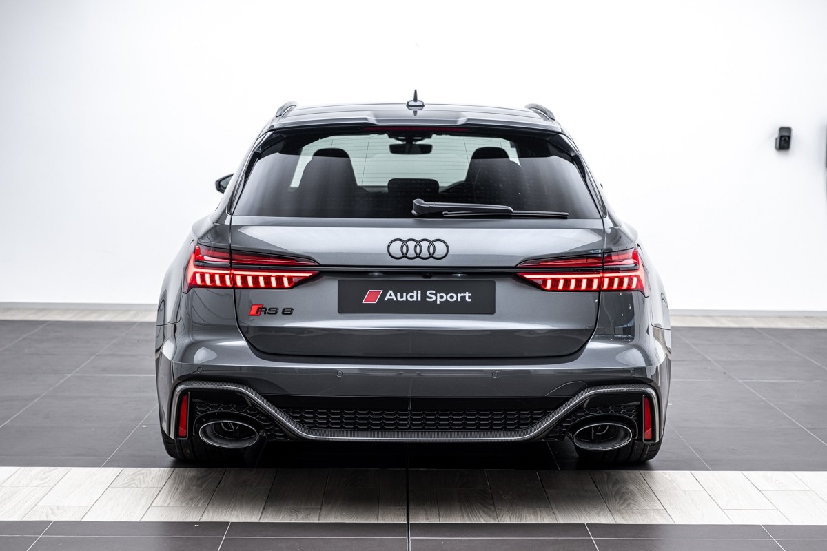 Audi RS6 AVANT PERFORMANCE TFSI