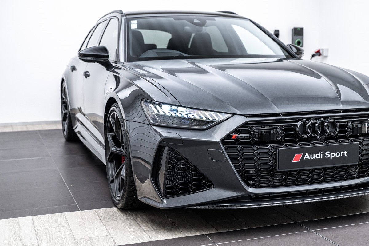 Audi RS6 AVANT PERFORMANCE TFSI