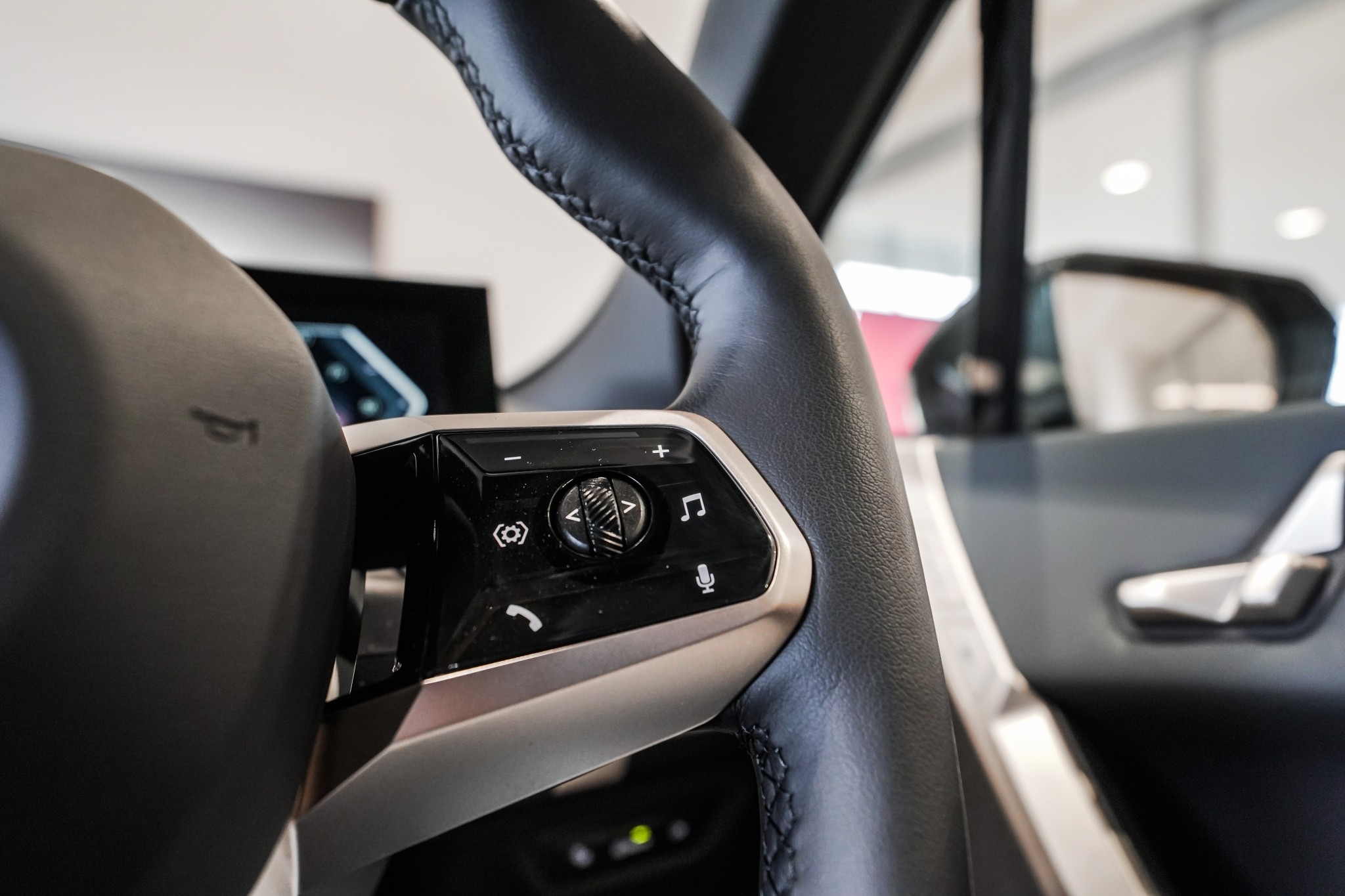 BMW iX xDrive50