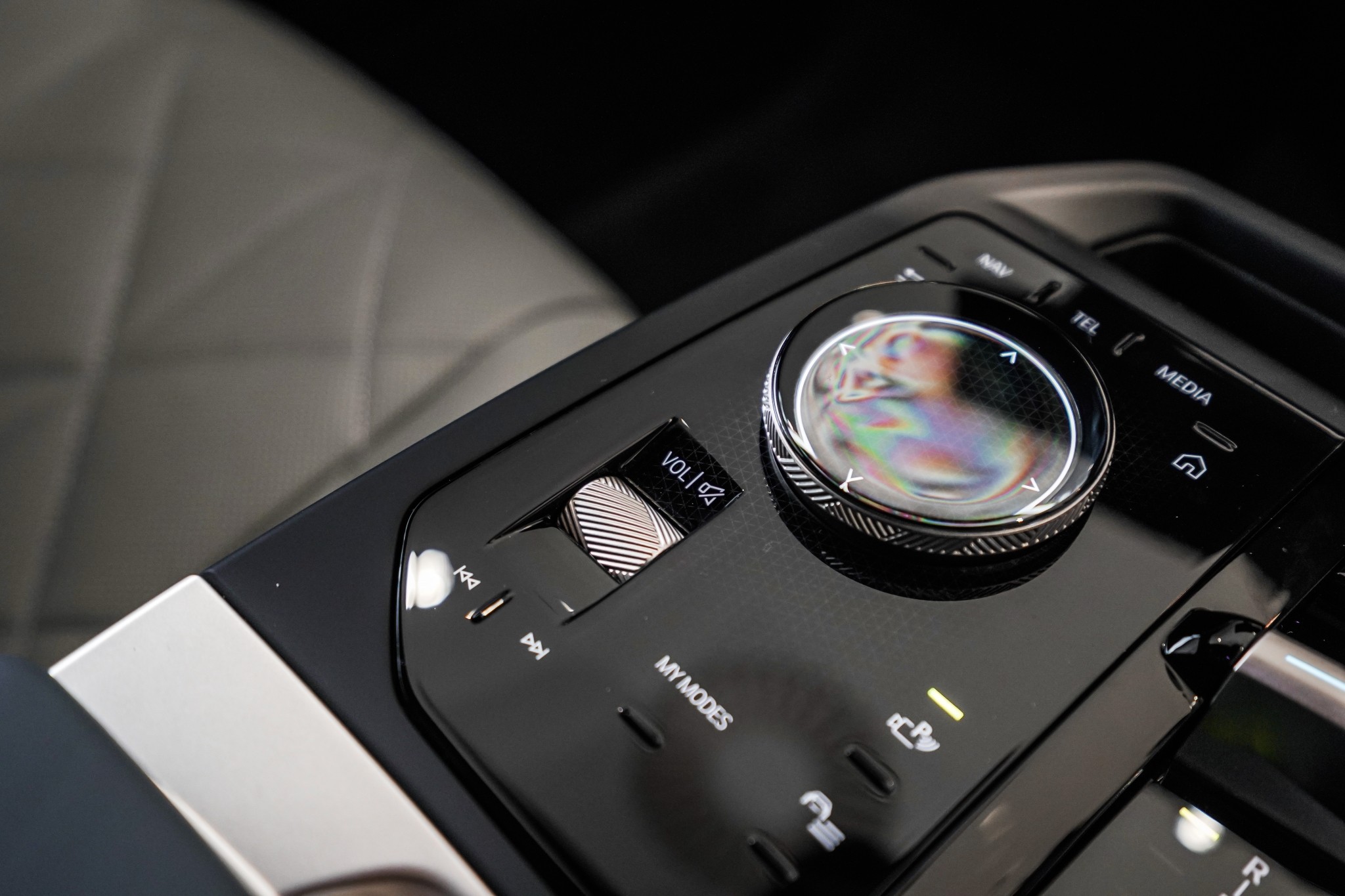 BMW iX xDrive50