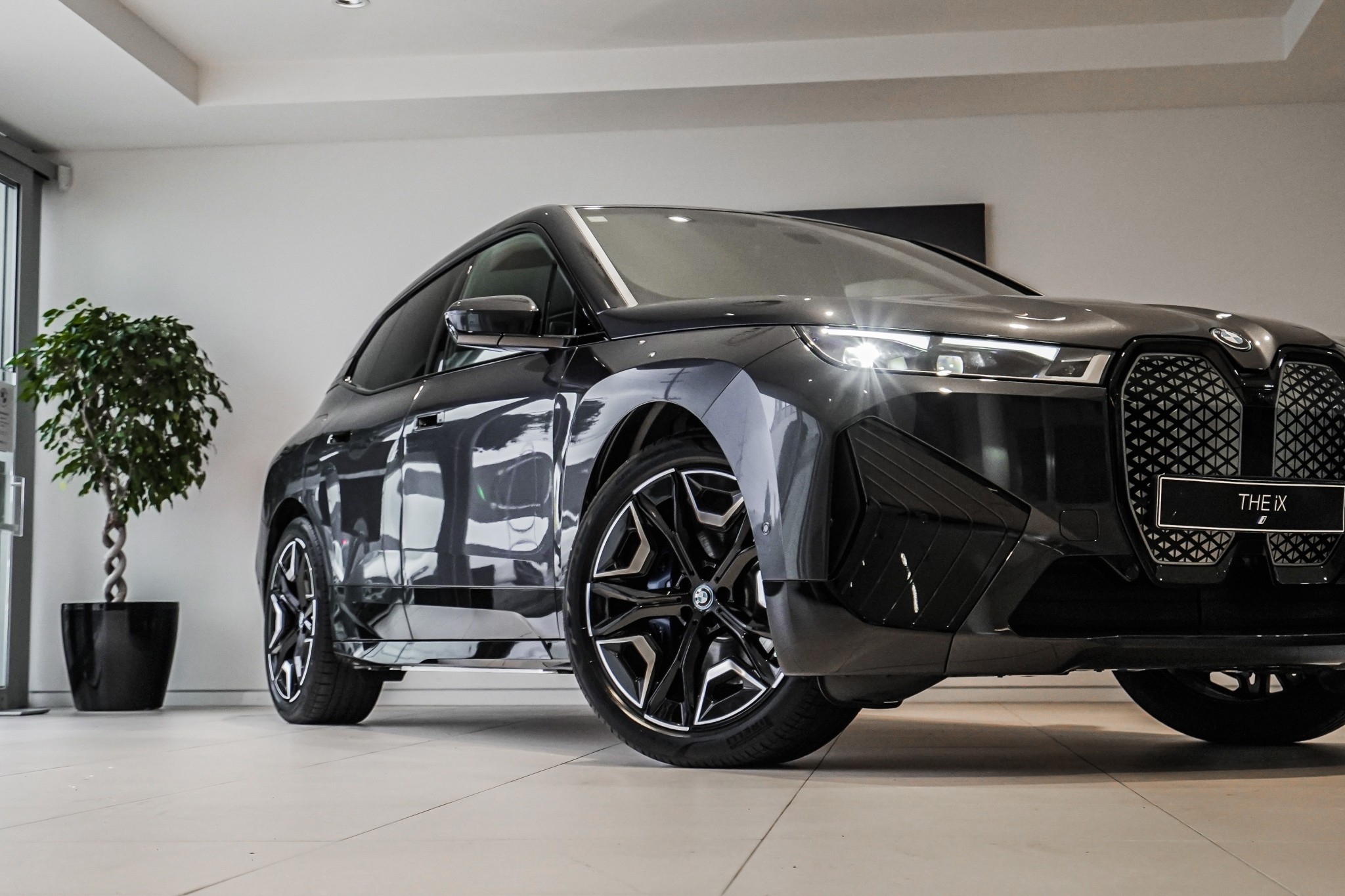BMW iX xDrive50