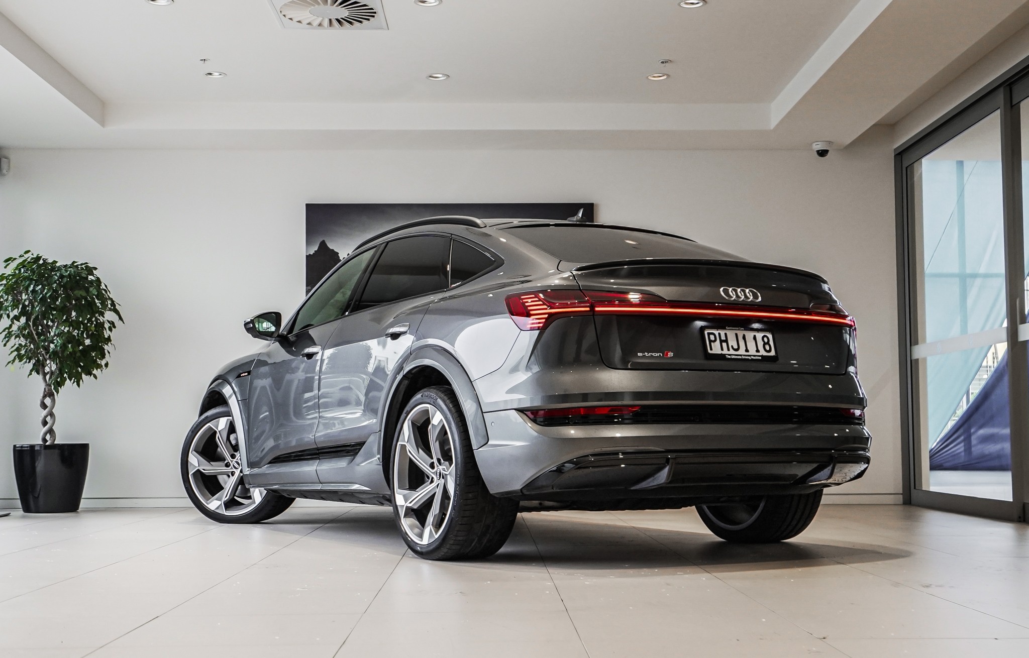 Audi e-tron S Sportback