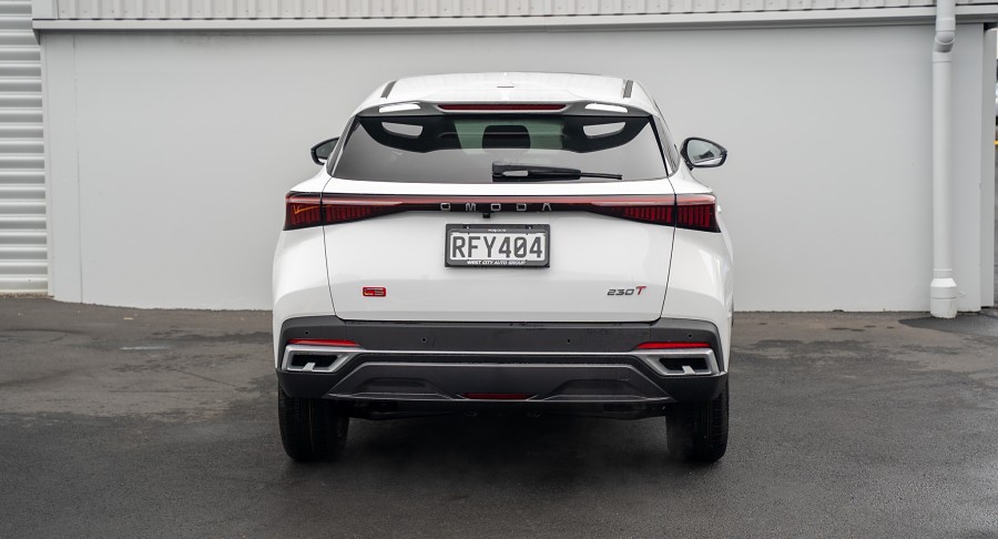 2025 OMODA C5 4