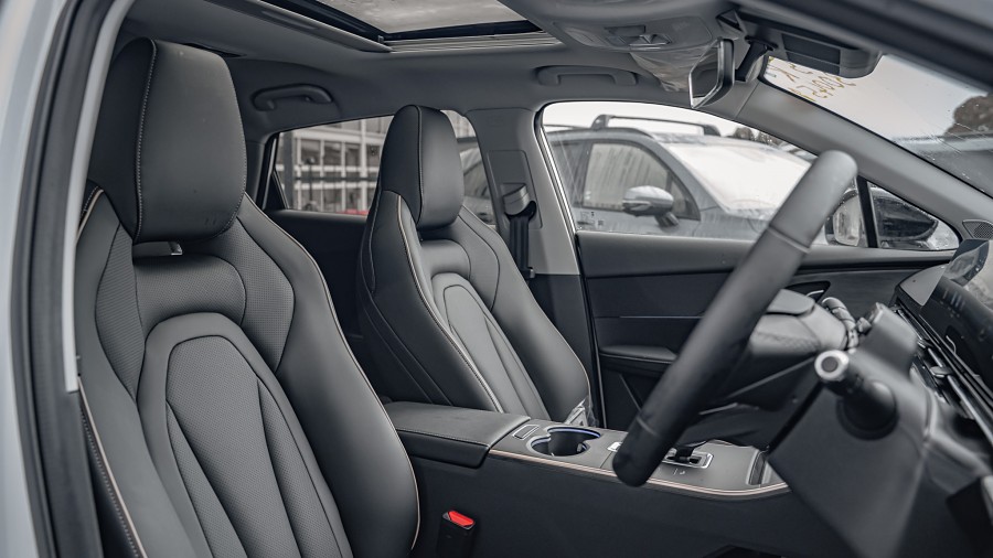 2025 OMODA C5 8