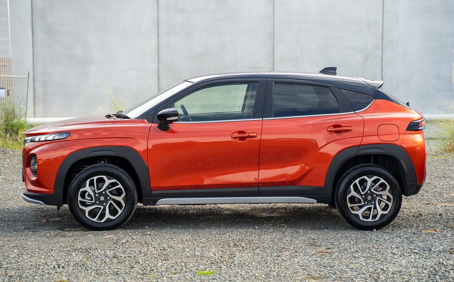 2025 Suzuki FRONX 7