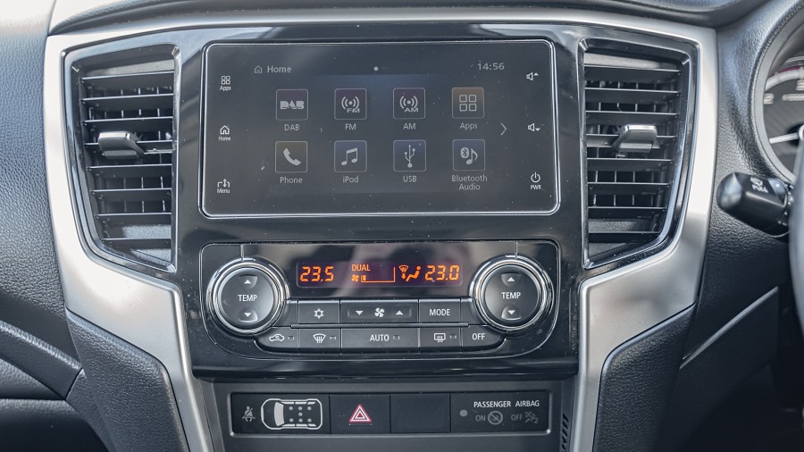 2023 Mitsubishi Triton 15