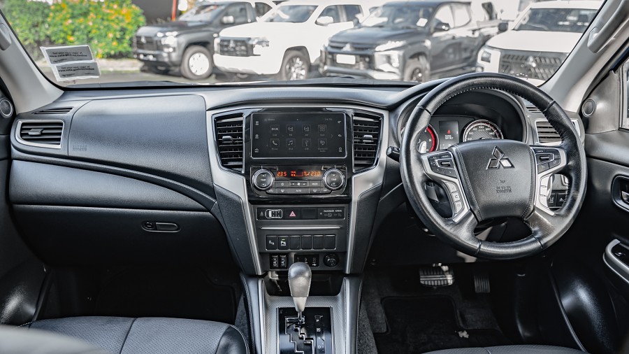 2023 Mitsubishi Triton 10