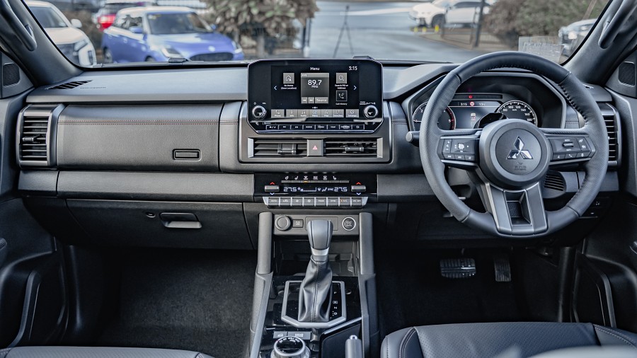 2025 Mitsubishi Triton 10