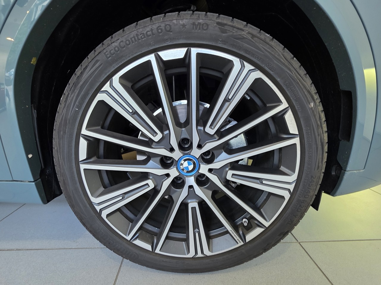 BMW iX2 eDRIVE20 M Sport