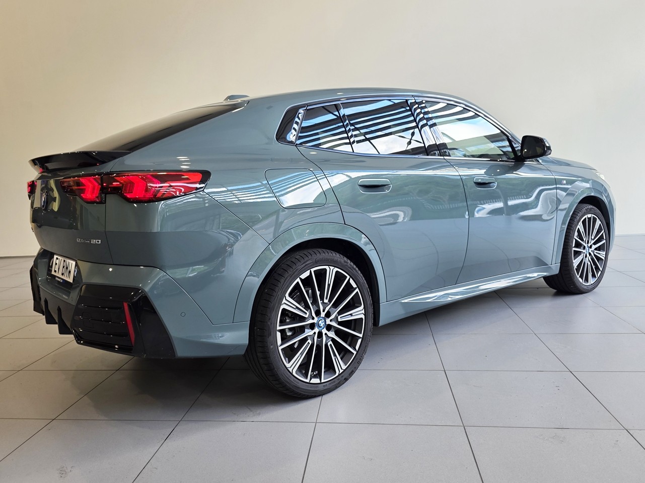 BMW iX2 eDRIVE20 M Sport