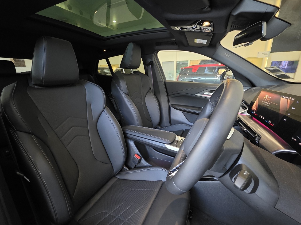 BMW iX2 eDRIVE20 M Sport - Innovations Package
