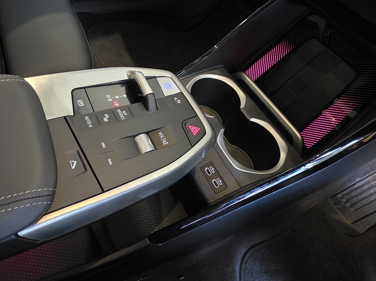 BMW iX2 eDRIVE20 M Sport - Innovations Package