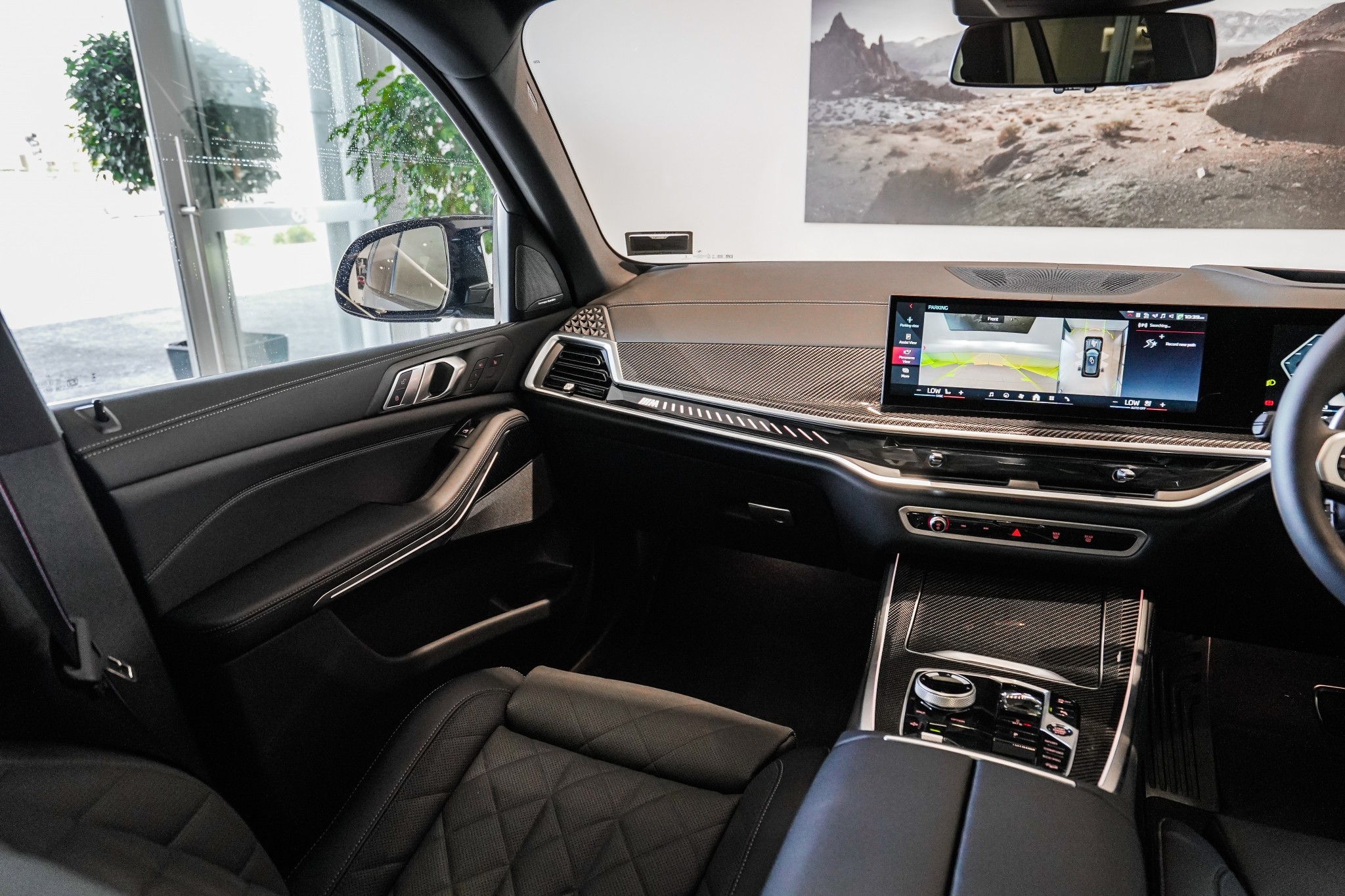 BMW X5 M60i