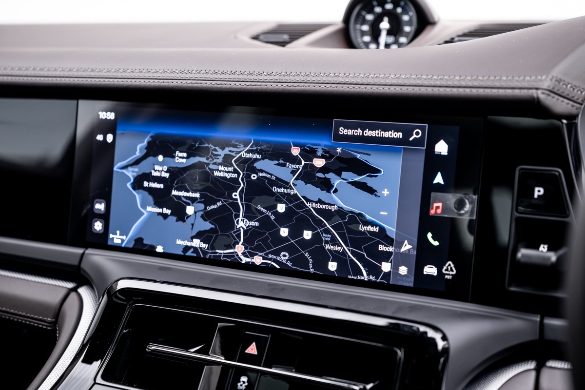 Porsche Panamera 4S E-HYBRID