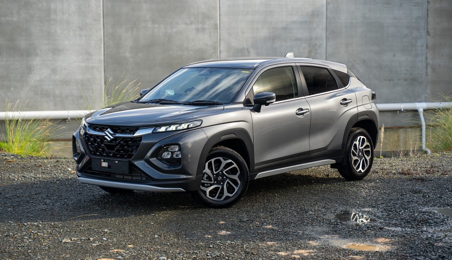 2025 Suzuki FRONX 1