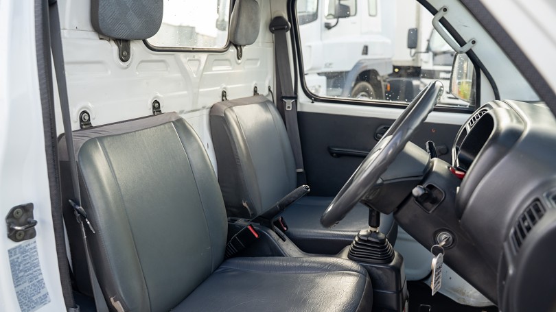 2002 Suzuki Carry 8
