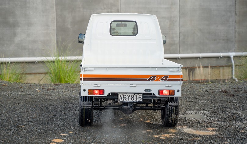 2002 Suzuki Carry 4