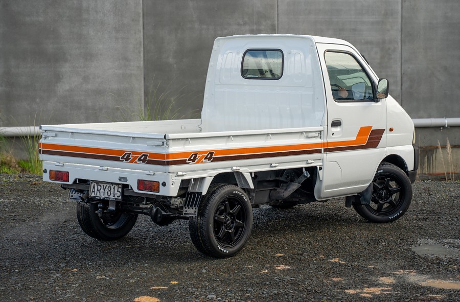 2002 Suzuki Carry 2