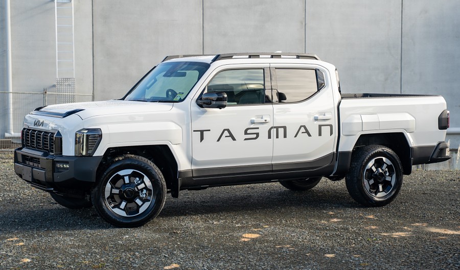 2025 Kia Tasman 1