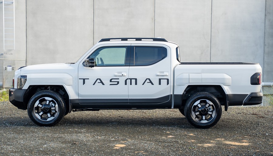 2025 Kia Tasman 5