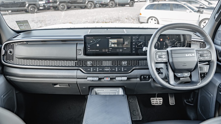 2025 Kia Tasman 10