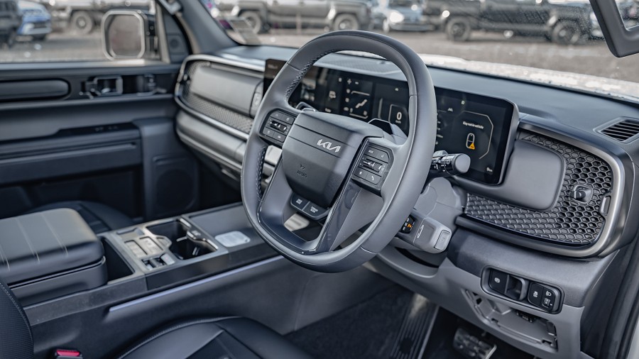 2025 Kia Tasman 9