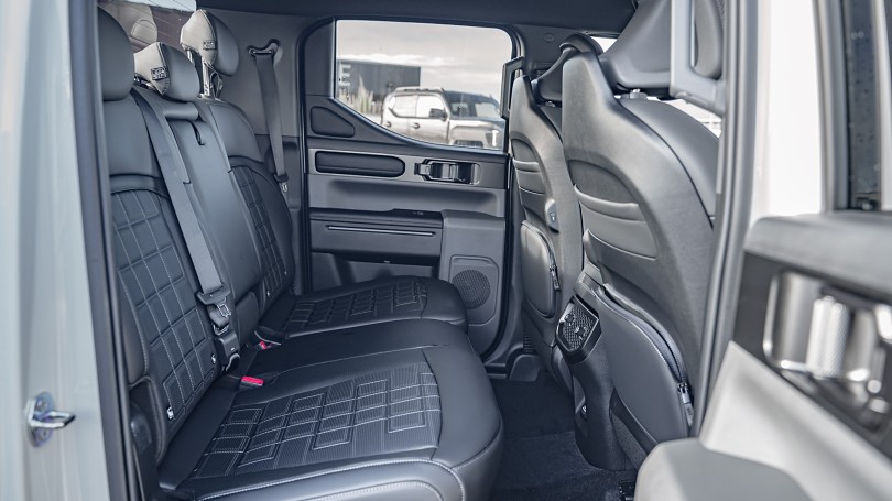 2025 Kia Tasman 16