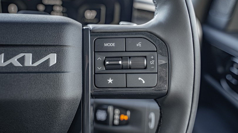 2025 Kia Tasman 13