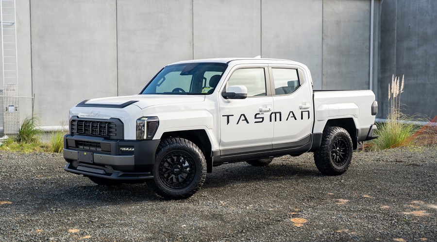 2025 Kia Tasman 1